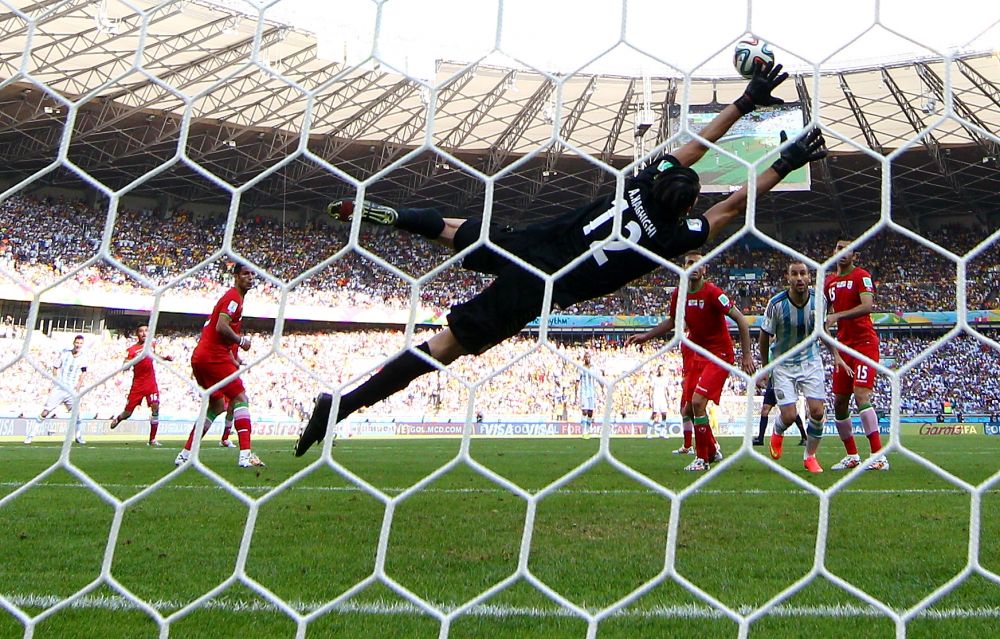 Bosnia e OUT de la Mondial: gol valabil furat de arbitru si o bara a lui Dzeko in min 92: Nigeria 1-0 Bosnia! REZUMAT_38