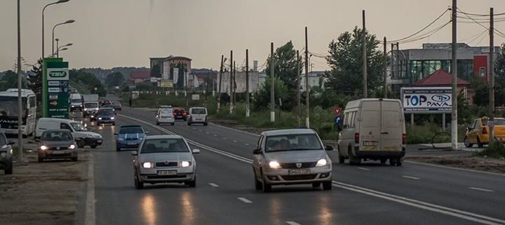 Fenomen RAR in Bucuresti! Un fotograf a surprins momentul formarii unei TORNADE! Imagini:_2
