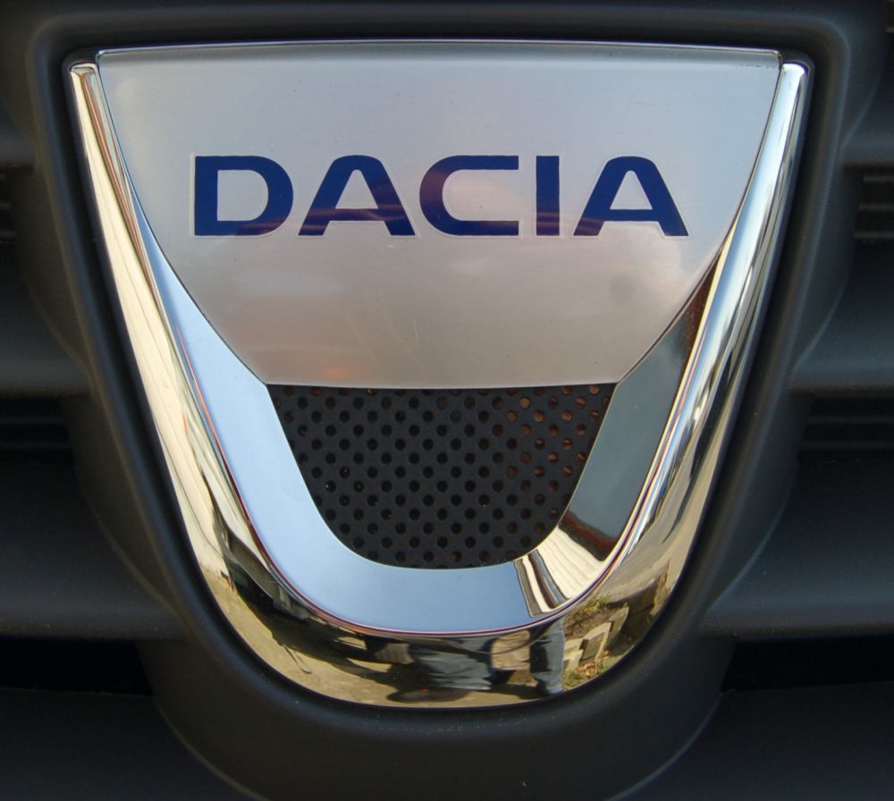 Fast & Furious made in Romania! Asa ar arata prima Dacia Sandero Sport. FOTO_4