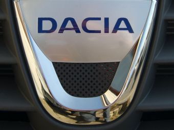 
	Fast &amp; Furious made in Romania! Asa ar arata prima Dacia Sandero Sport. FOTO
