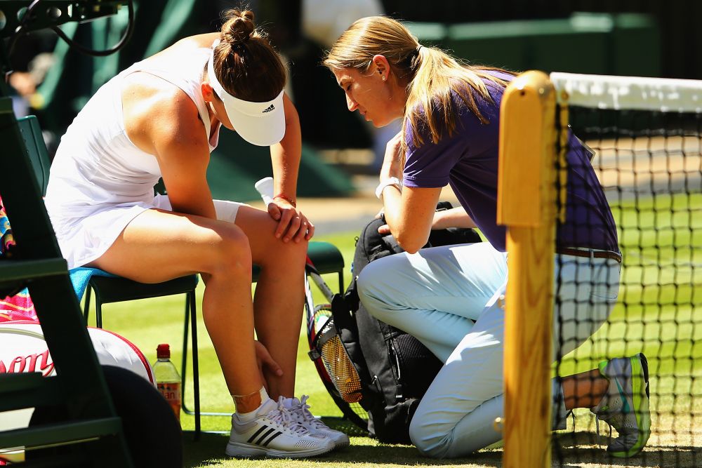 Imagini DUREROASE la Wimbledon. Secunde dramatice pentru Simona Halep. Medicii au intrat imediat pe teren. Ce a patit. FOTO_11