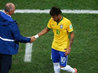 RAZBOI in Brazilia! Impresarul lui Neymar despre Scolari: &quot;Un batran imbecil si arogant!&quot; Antrenorul poate fi DAT AFARA