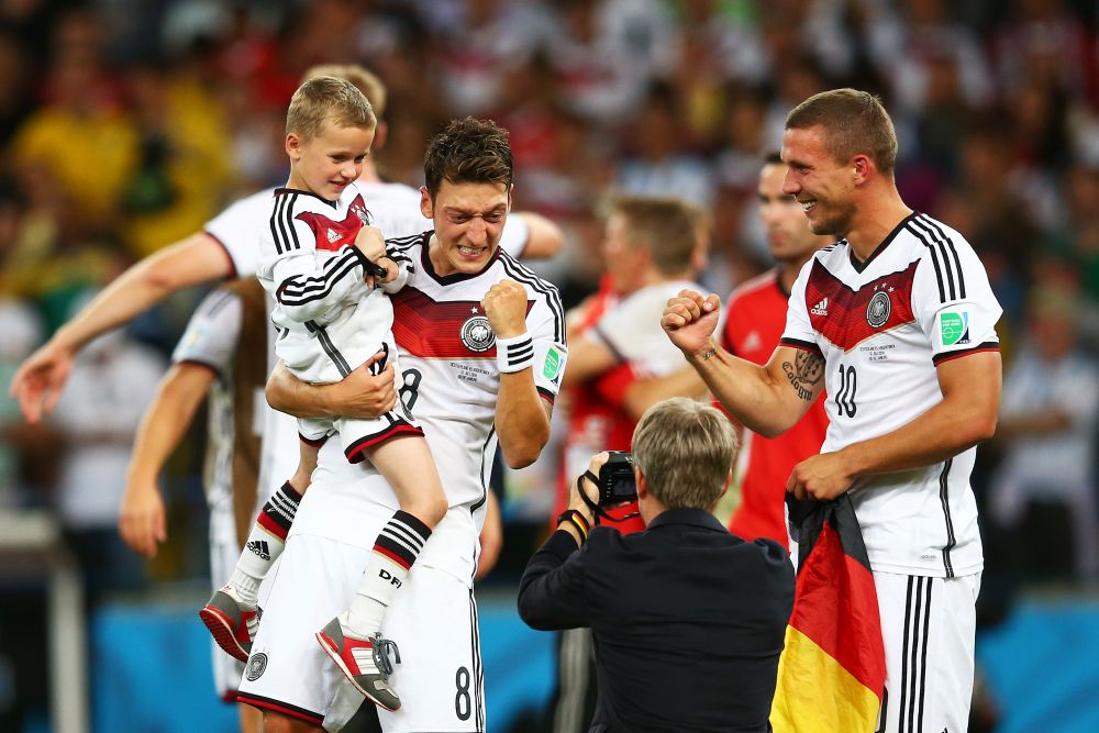 Cele mai tari imagini dupa o finala de vis! Gotze nu era nascut cand Germania a castigat ultima Cupa Mondiala - SUPER FOTO_13
