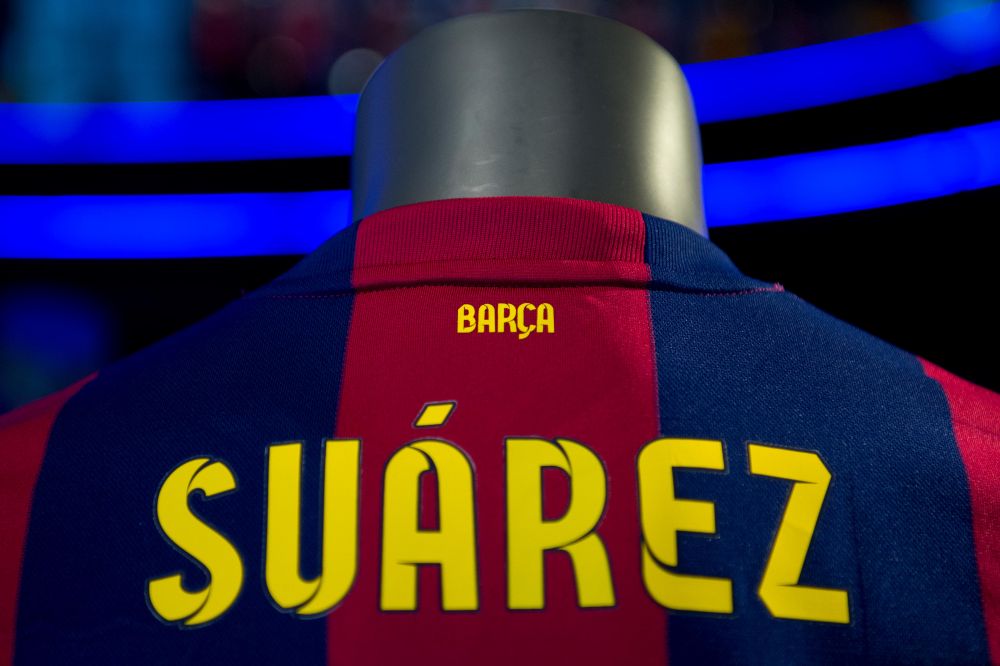 VIDEO: Primele imagini cu Luis Suarez la Barcelona! FIFA le interzice catalanilor sa faca prezentare oficiala!_1