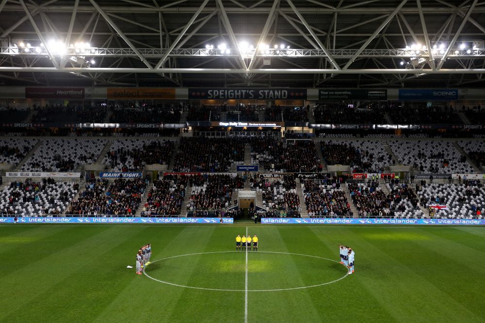 GEST impresionant in Premier League in memoria celor doi fani Newcastle care au murit in tragedia de langa Donetk!_2