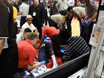 
	Colegii au inceput sa planga atunci cand au vazut faza asta! Un jucator din NBA si-a rupt piciorul intr-un mod groaznic! VIDEO
