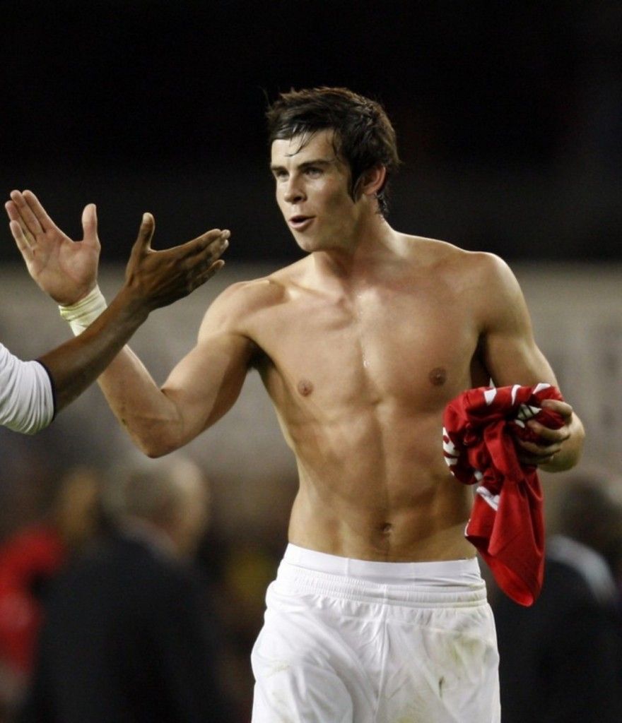 Transformarea de 100 de milioane a lui Gareth Bale! Starul Realului si-a SOCAT fanii cu fizicul sau: "Wow, rupe fiarele" FOTO_2