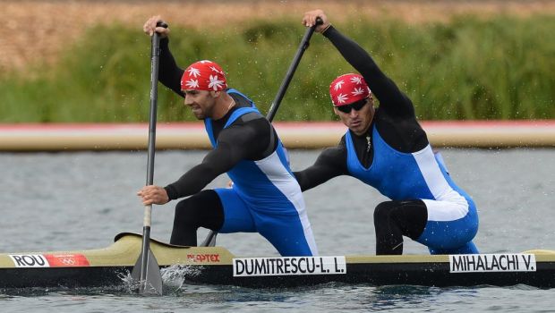 
	AUR pentru Romania! Dumitrescu si Mihalachi sunt campioni mondiali la canoe dublu 1000 metri! Transmite-le un mesaj
