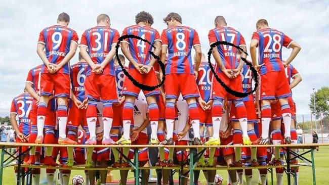 Detaliul senzational din fotografia oficiala a lui Bayern Munchen! Nimeni nu si-a dat seama ce faceau doi jucatori in ultimul rand_2