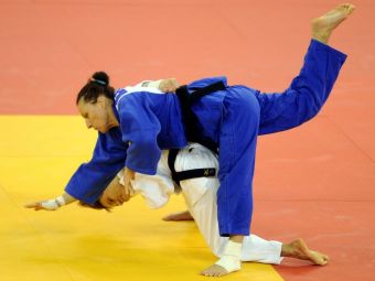 
	Andreea Chitu, medalie de argint la Mondialul de judo, categoria 52 kg!
