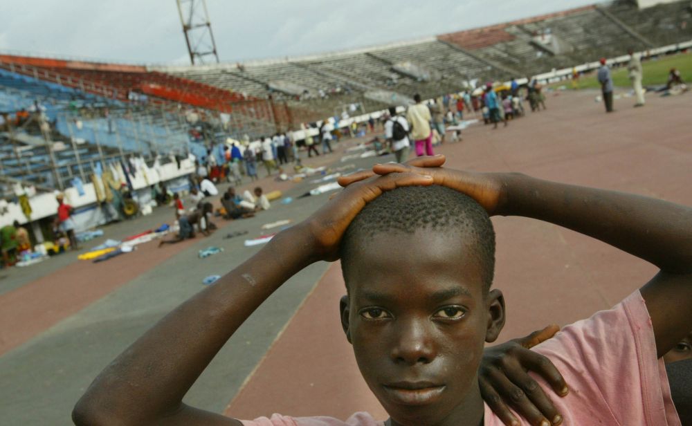 FIFA se implica in lupta cu Ebola, care a ucis 2300 de oameni. Cum arata stadionul care va fi transformat in centre de tratament_3