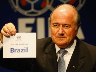 
	Blatter si alti 26 de oficiali FIFA, &quot;atentii&quot; de cate 20 de mii de euro fiecare! Cazul care starneste controverse in fotbal
