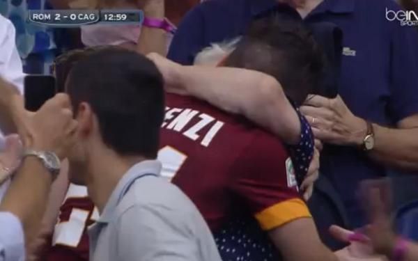 EMOTIONANT! Gest superb al lui Florenzi dupa ce a marcat pentru Roma! S-a dus direct in tribuna: cu cine s-a bucurat! VIDEO_1