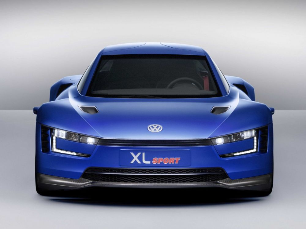 Volkswagen a lansat masina cu motor de motocicleta Ducati! Cum arata conceptul XL Sport! FOTO_7