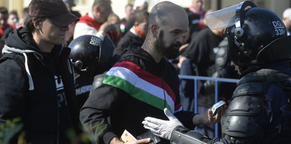 Gafa Jandarmeriei i-a scos din minti pe maghiari: steagul Ungariei a fost printat GRESIT pe pliantele informative!_2