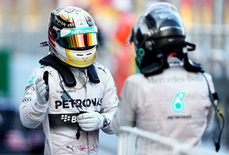 Cum arata incidentele la Formula 1? :) Cei de la Mercedes au raspuns ironiei venita din Italia! Cum s-au razbunat pe Ferrari_2