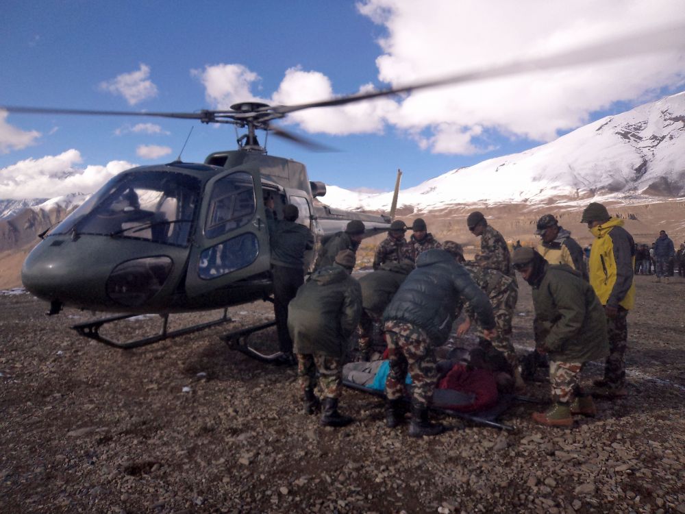 Bilantul tragediei din Himalaya: 43 de oameni au murit pana acum din cauza viscolului. Autoritatile se tem de mai multe victime_3