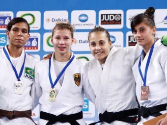 
	Argint pentru Romania la Mondialele de judo de la juniori. Performanta reusita de Larisa Florian
