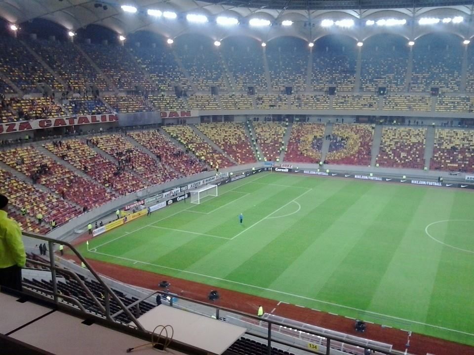 Moment unic la un Steaua - Dinamo! Doi fani ai oaspetilor s-au infiltrat in peluza Stelei si au afisat un banner! Ce scria pe el_29