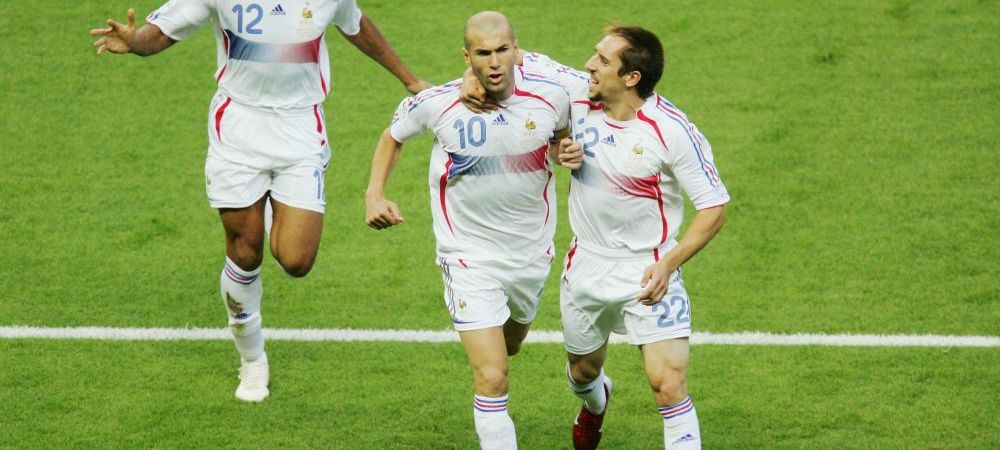 Raymond Domenech frank ribery Thierry Henry Zinedine Zidane