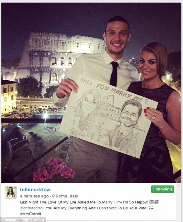 Andy Carroll si-a cerut iubita de sotie langa Colosseum. FOTO _3