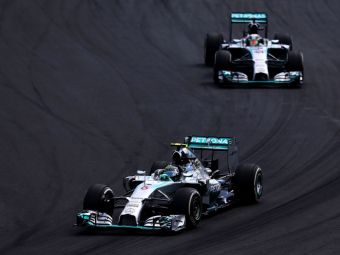 
	BARA la BARA in Formula 1! Hamilton si Rosberg se bat pana la ultimul tur pentru titlul mondial! Calculele care decid campionul
