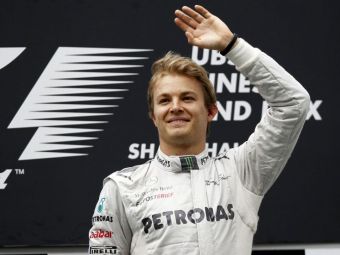 Razboiul stelelor in Formula 1! Pilotii Mercedes se bat pana la ultimul tur! Rosberg: &quot;O sa-l fortez pe Hamilton pana greseste&quot;