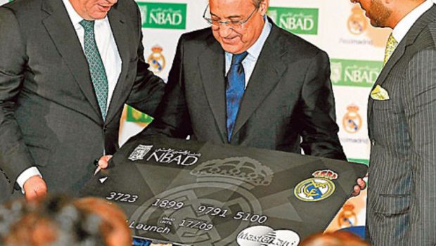 
	Cate sute de milioane de euro a primit Real Madrid ca sa-si SCHIMBE SIGLA pentru suporterii arabi
