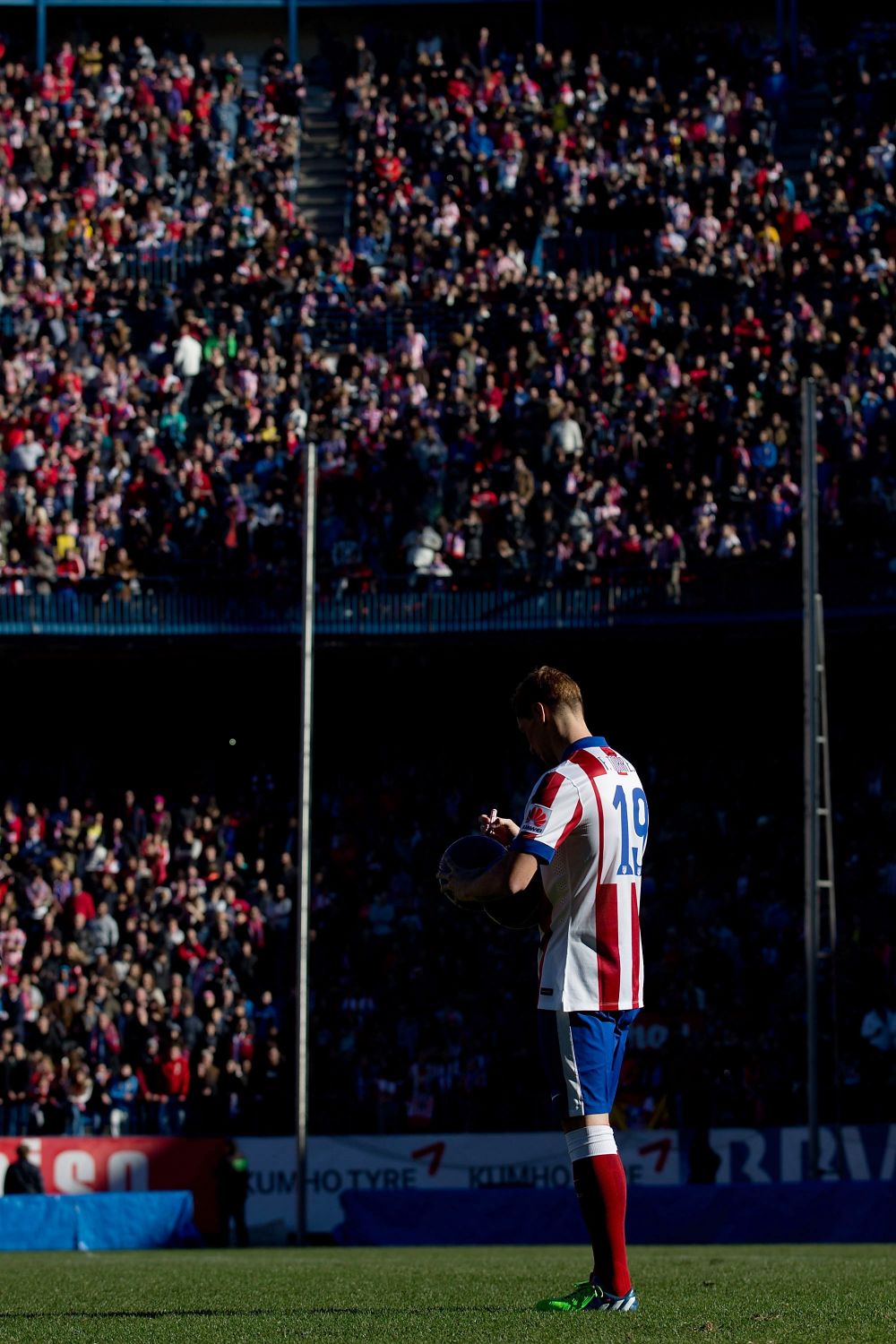 Mihai Mironica scrie despre revenirea lui Torres la Atletico Madrid | "Iarba verde de acasa, ultima sansa"_2