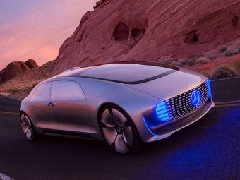
	VIDEO Welcome to the future! Mercedes a lansat o masina SF la cel mai tare targ de tehnologie! Vezi cum arata:

