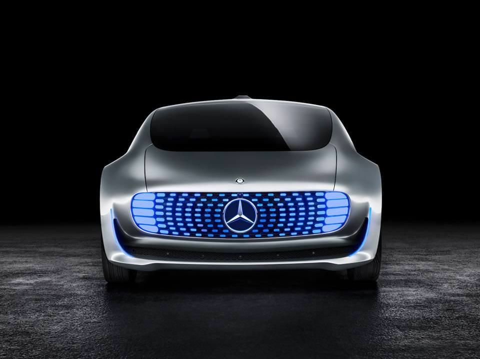 VIDEO Welcome to the future! Mercedes a lansat o masina SF la cel mai tare targ de tehnologie! Vezi cum arata:_10