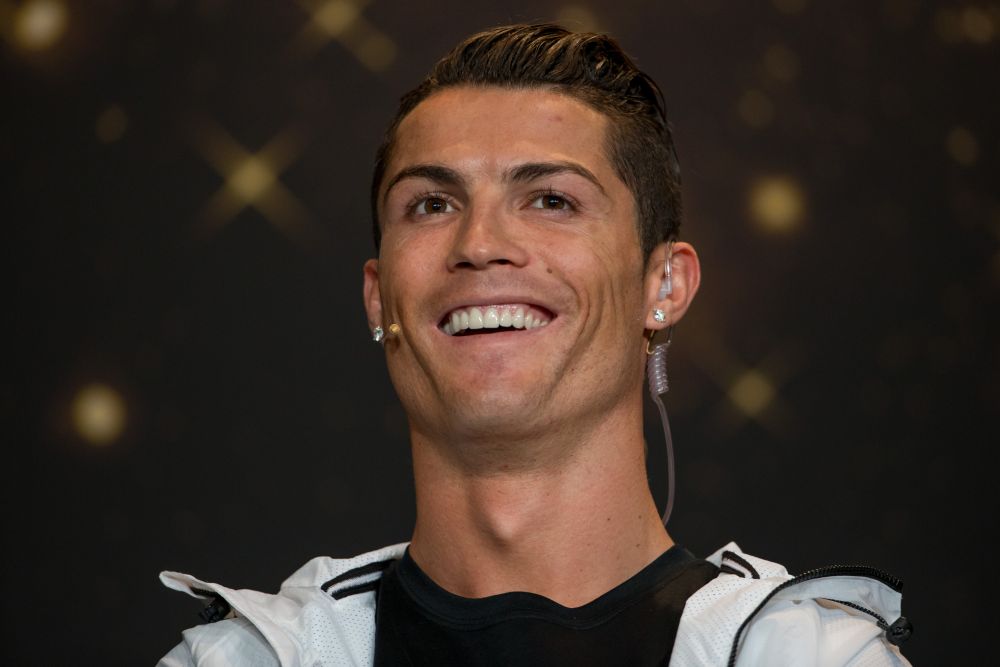 FOTO | Cristiano Ronaldo isi schimba ghetele dupa castigarea Balonului de Aur si va juca cu un model UNIC de incaltari_2