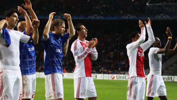 
	Mafia pariurilor loveste in inima fotbalului civilizat: Ajax si Feyenoord, implicate in ancheta! Ce meciuri sunt suspectate:
