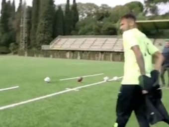 
	&quot;Cred ca trebuie sa mai iau vitamine :))&quot; Ce a patit Neymar cand a vrut sa inscrie de la 50 de metri cu o minge de fotbal american
