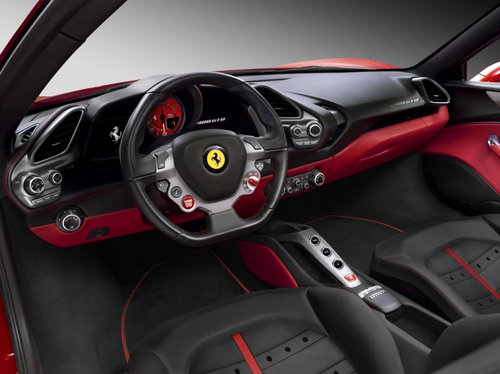FOTO Ferrari a lansat un nou MONSTRU cu 600 de cai! Cum arata inlocuitorul legendarului 458 Italia! _8