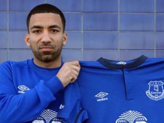 
	Ce s-a intamplat cu fotograful lui Everton dupa cea mai trista fotografie de prezentare a unui transfer in 2015
