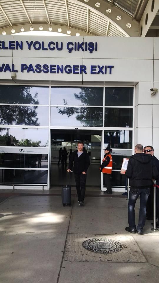 EXCLUSIV! Pintilii a ajuns in Antalya! Ce spune despre transferul la Steaua! FOTO_1