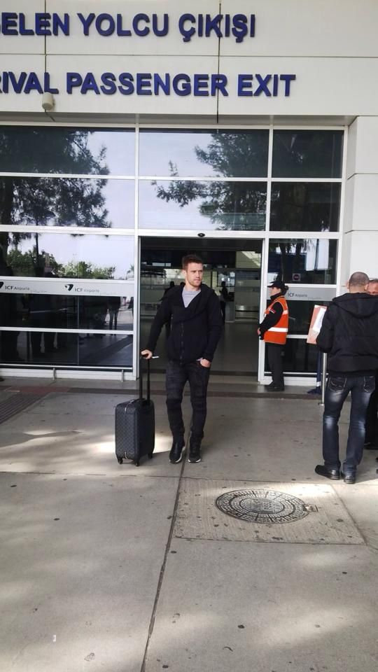 EXCLUSIV! Pintilii a ajuns in Antalya! Ce spune despre transferul la Steaua! FOTO_3