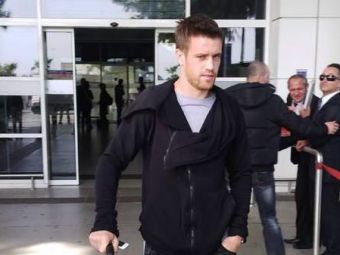 
	EXCLUSIV! Pintilii a ajuns in Antalya! Ce spune despre transferul la Steaua! FOTO
