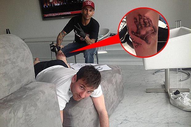 Messi se UMPLE de tatuaje! Starul Barcei si-a facut un desen imens pe brat, dupa cele dedicate fiului si mamei sale_2