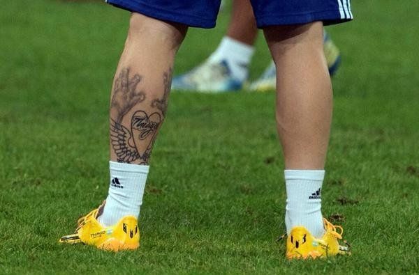 Messi se UMPLE de tatuaje! Starul Barcei si-a facut un desen imens pe brat, dupa cele dedicate fiului si mamei sale_3