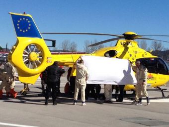 
	FOTO Accident GRAV pentru Alonso la Barcelona! A fost transportat cu elicopterul la spital: &quot;E constient, dar are ceva probleme&quot;
