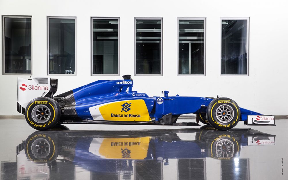 GALERIE FOTO: Cum arata monoposturile de Formula 1 pentru 2015! Red Bull si-a CAMUFLAT secretele sub un design NEBUN_25