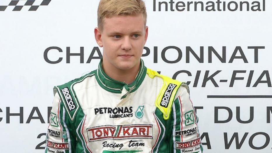 EMOTII pentru familia Schumacher! Mick, fiul de 15 ani al fostului campion, a facut ACCIDENT cu 160 km/h_2