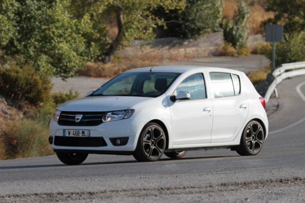 Dacia lanseaza PRIMUL model sport anul acesta! Au aparut noi informatii despre Sandero RS! Surpriza pregatita de producator_12