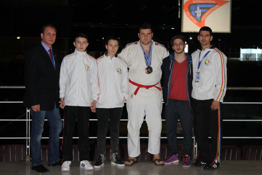 Super performanta pentru lotul Romaniei de Ju-Jitsu! 9 medalii cucerite la Campionatul Mondial de juniori si aspiranti din Grecia_12
