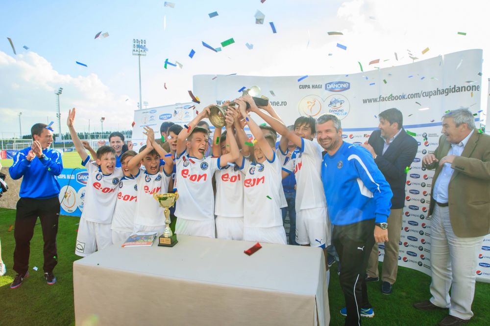 Incepe NEBUNIA pentru copiii indragostiti de fotbal! Cupa Hagi trimite o echipa la Mondialul pustilor din Maroc_3