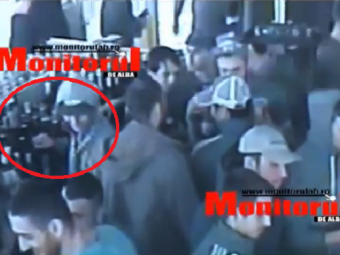 
	Imaginile rusinii! Suporteri rapidisti, filmati in timp ce vandalizau o benzinarie! Au furat tot ce le-a cazut in mana: VIDEO
