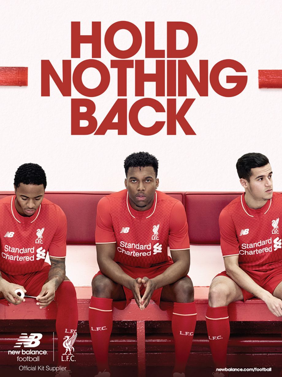 FOTO Liverpool, prima echipa care isi lanseaza echipamentul pentru sezonul urmator! Sterling, avertizat de fani!_8