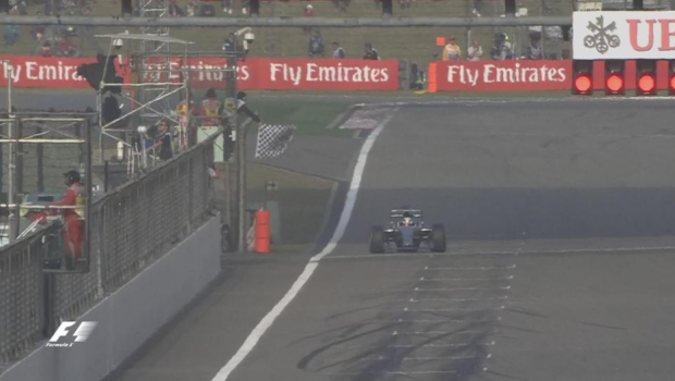 
	Hamilton, procentaj 100% in calificari! Britanicul pleaca primul si in Marele Premiu al Chinei! Cum arata grila de start:
